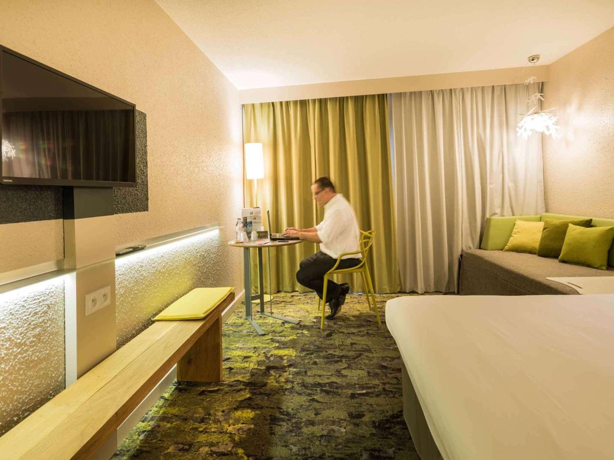 Ibis Styles Tours Sud Hotel Chambray-lès-Tours Exterior foto