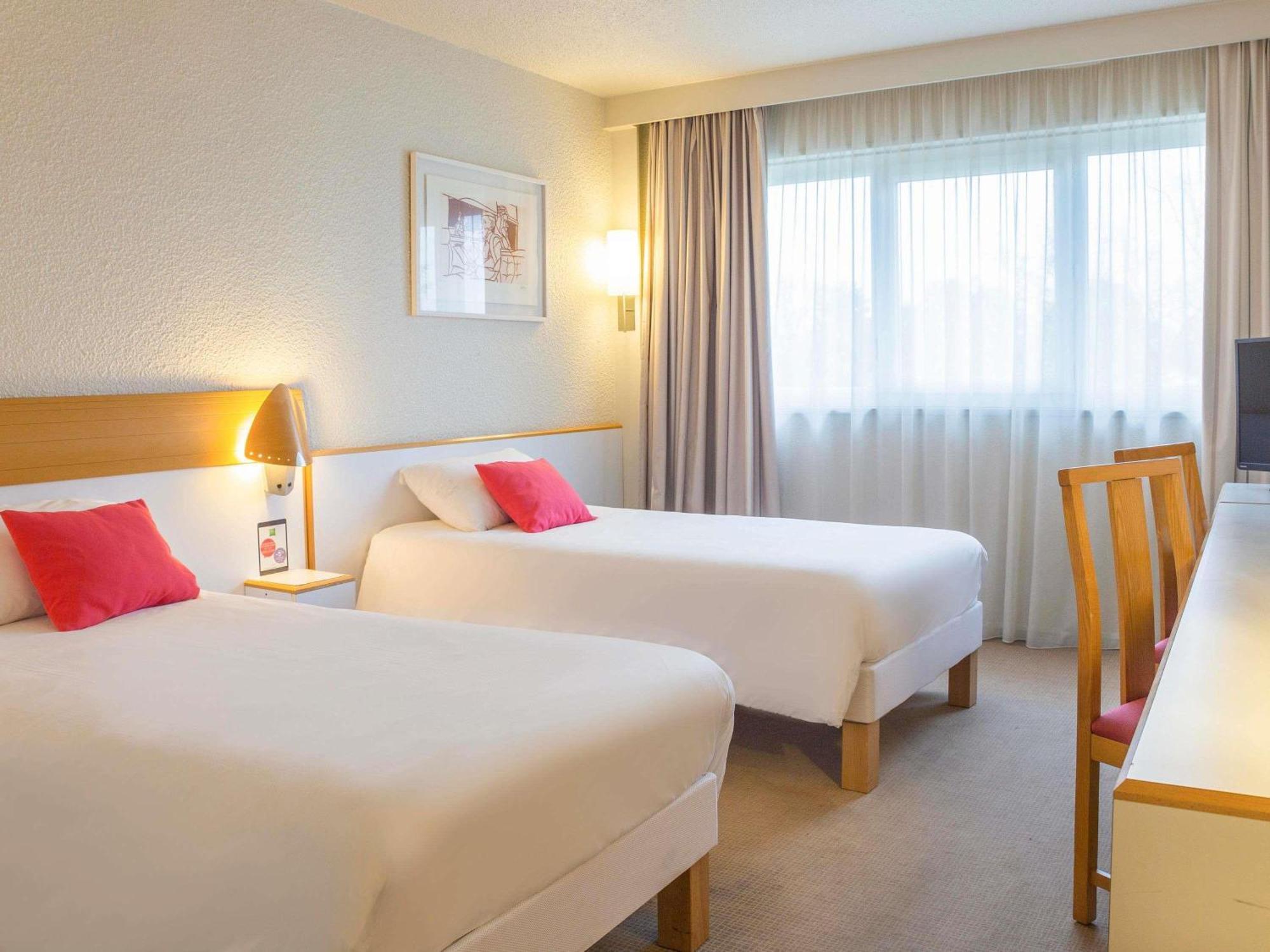Ibis Styles Tours Sud Hotel Chambray-lès-Tours Exterior foto